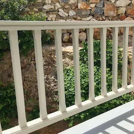 בית נופש Cappari House נאוסה