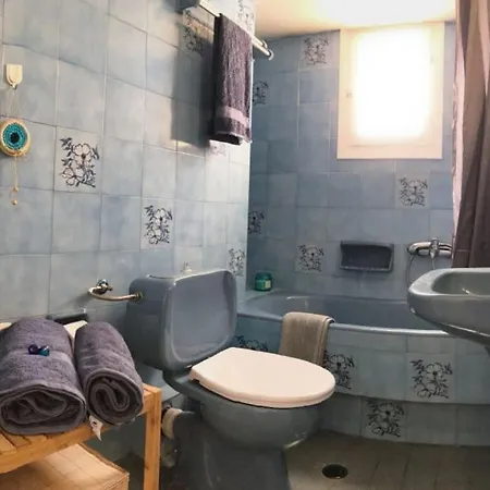 Cappari House * נאוסה